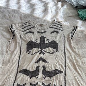 Lucky Brand Cream T-Shirt with Black Stitching